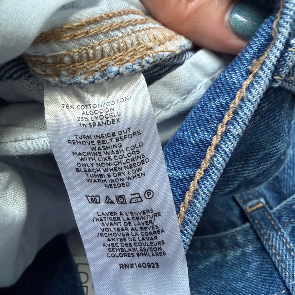 NWT LOFT Belted Wide Leg Jeans - Picture 9 of 10